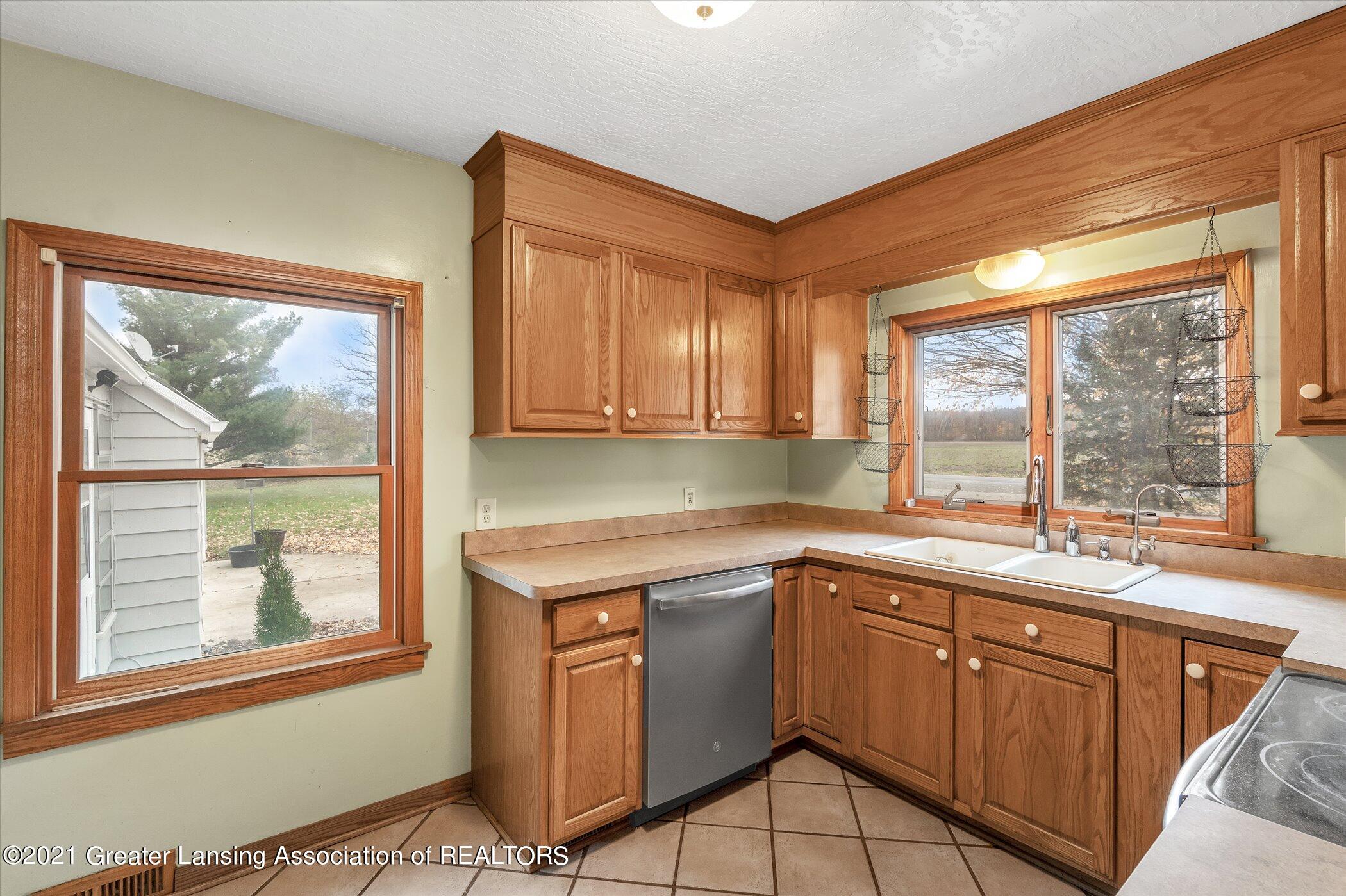 350 Stillman Road Mason, MI 48854 - Photo 7 of 65 08-350-Stillman-Rd-Mason-MI-48854-Window
