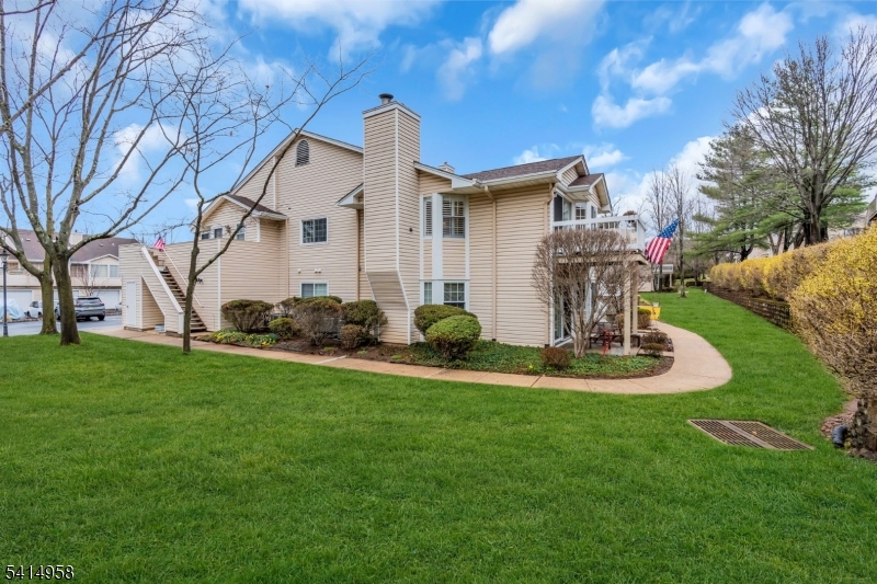 80 Wendover Court Bedminster, NJ 07921 - Photo 23 of 24