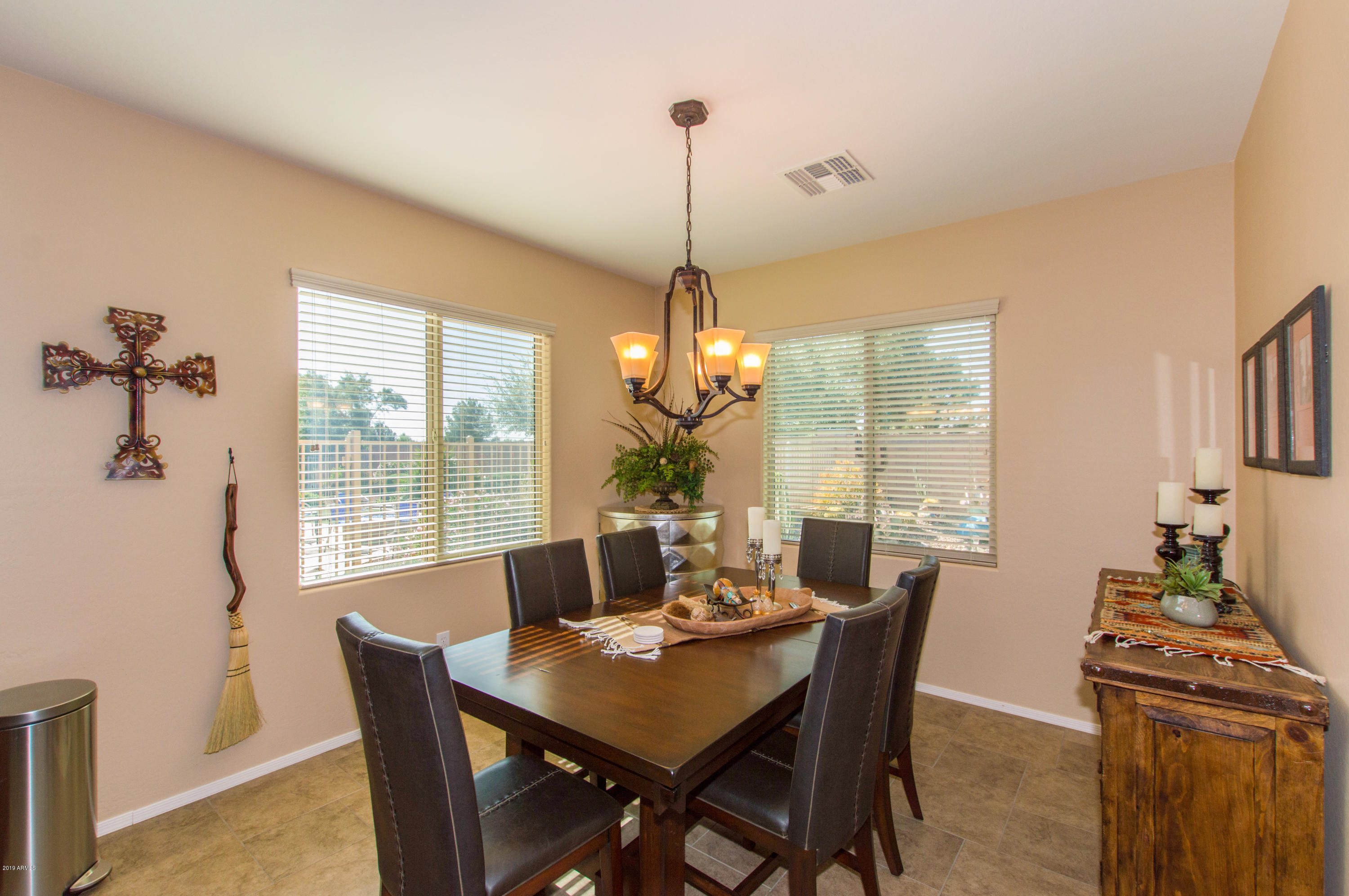 42064 West Rummy Road Maricopa, AZ 85138 - Photo 12 of 33 12 Dining Room