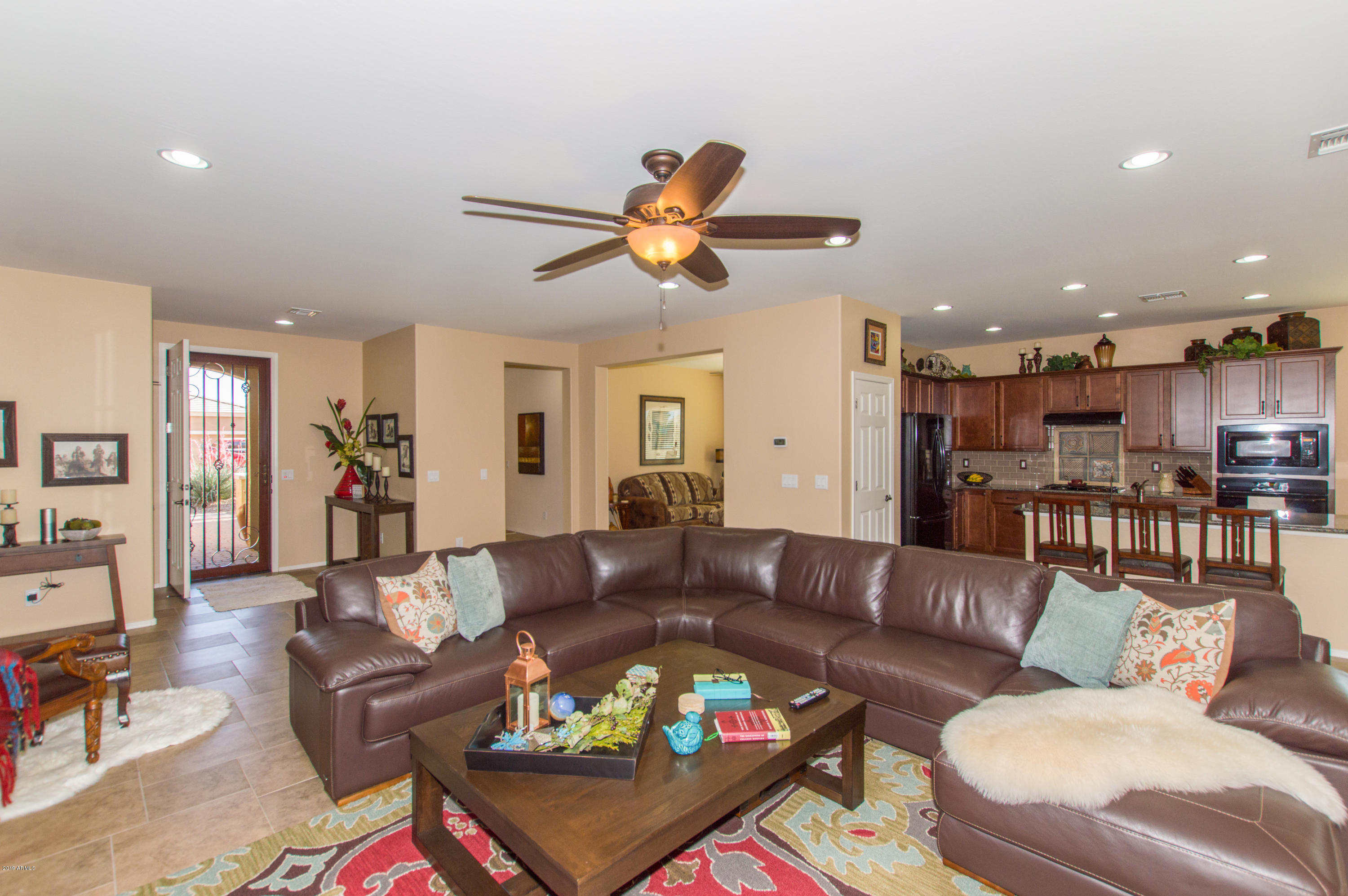 07 Family Room