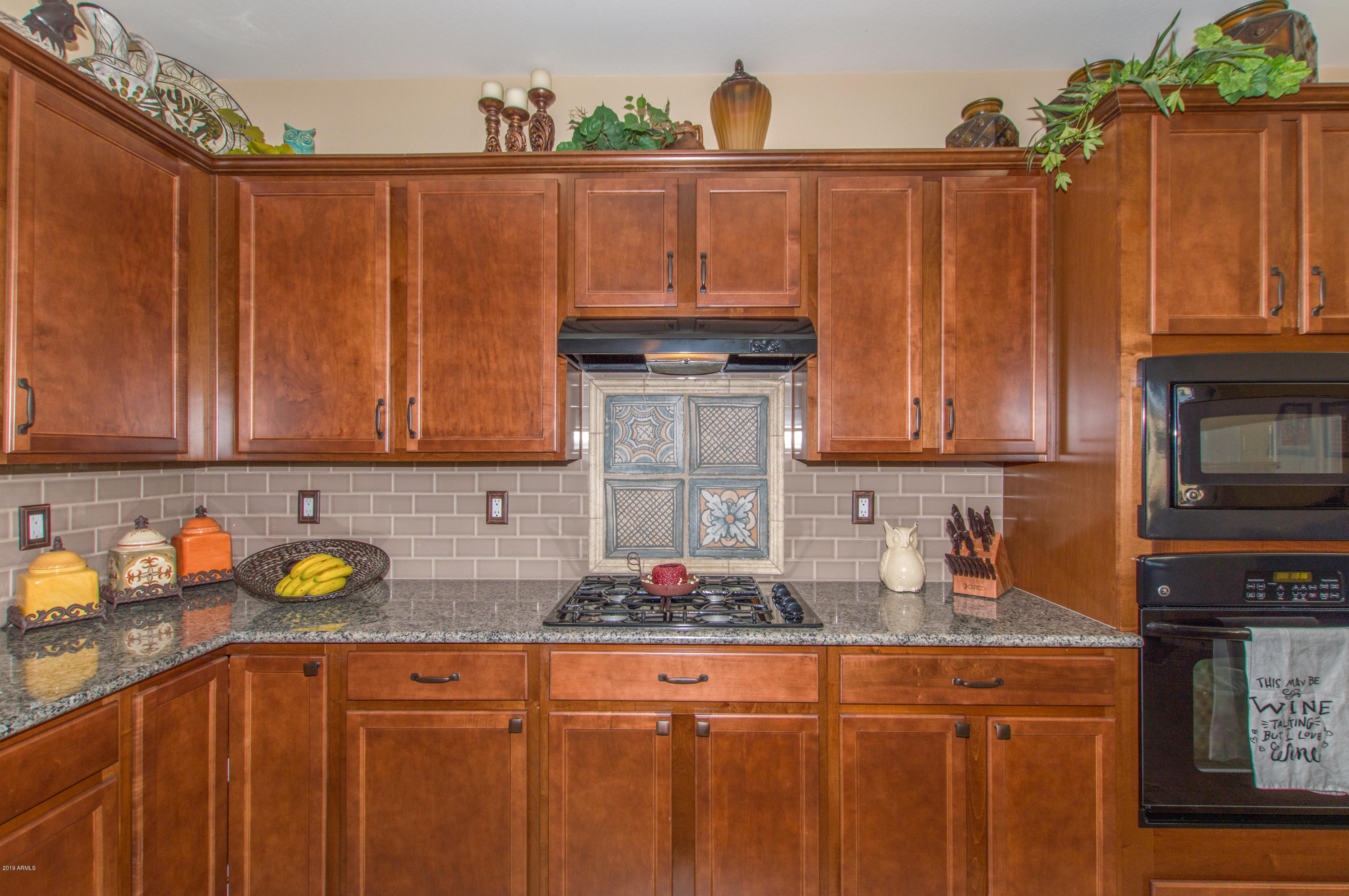 42064 West Rummy Road Maricopa, AZ 85138 - Photo 10 of 33 10 Kitchen