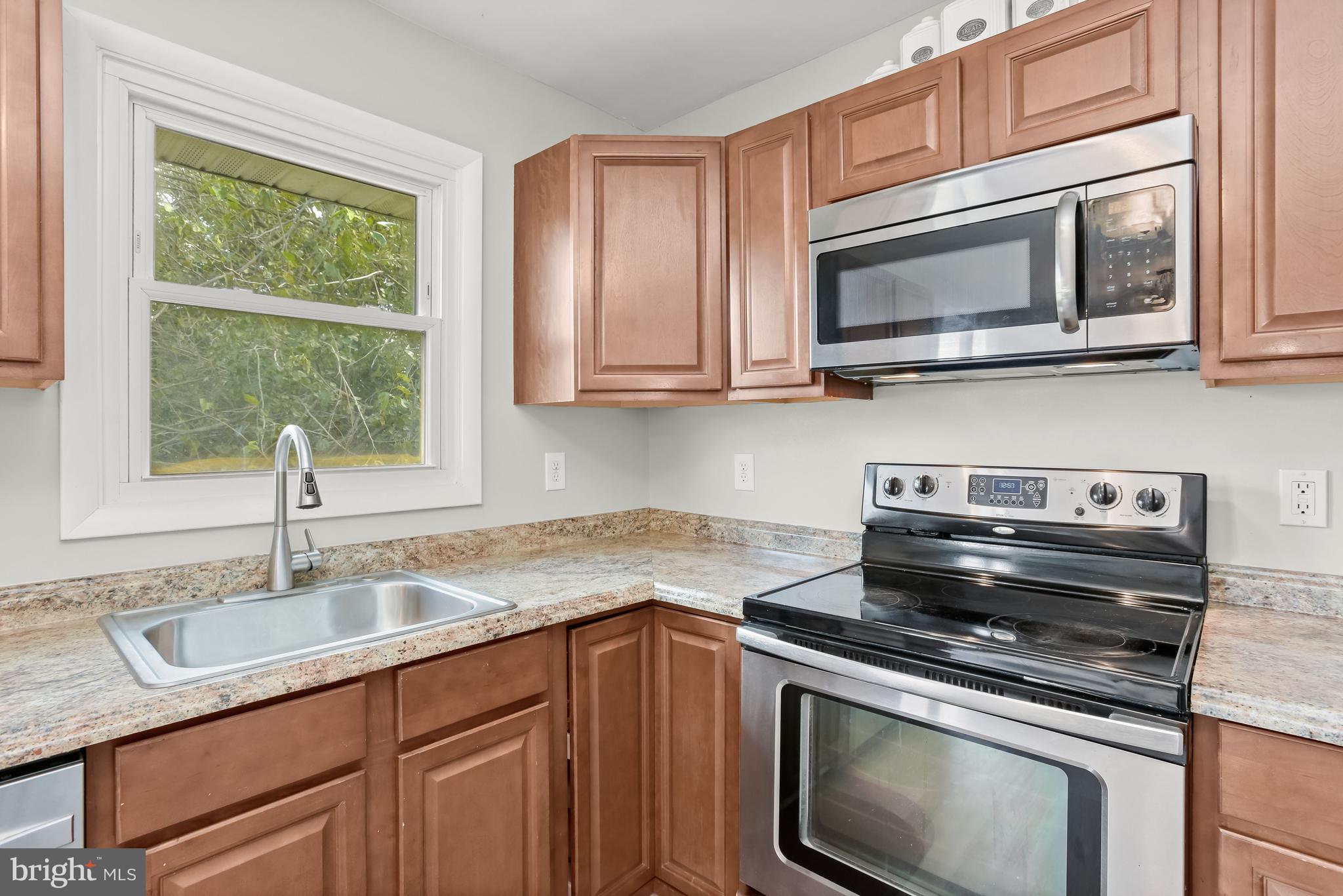 1323 Willow Spring Road Catonsville, MD 21228 - Photo 15 of 45 Kitchen