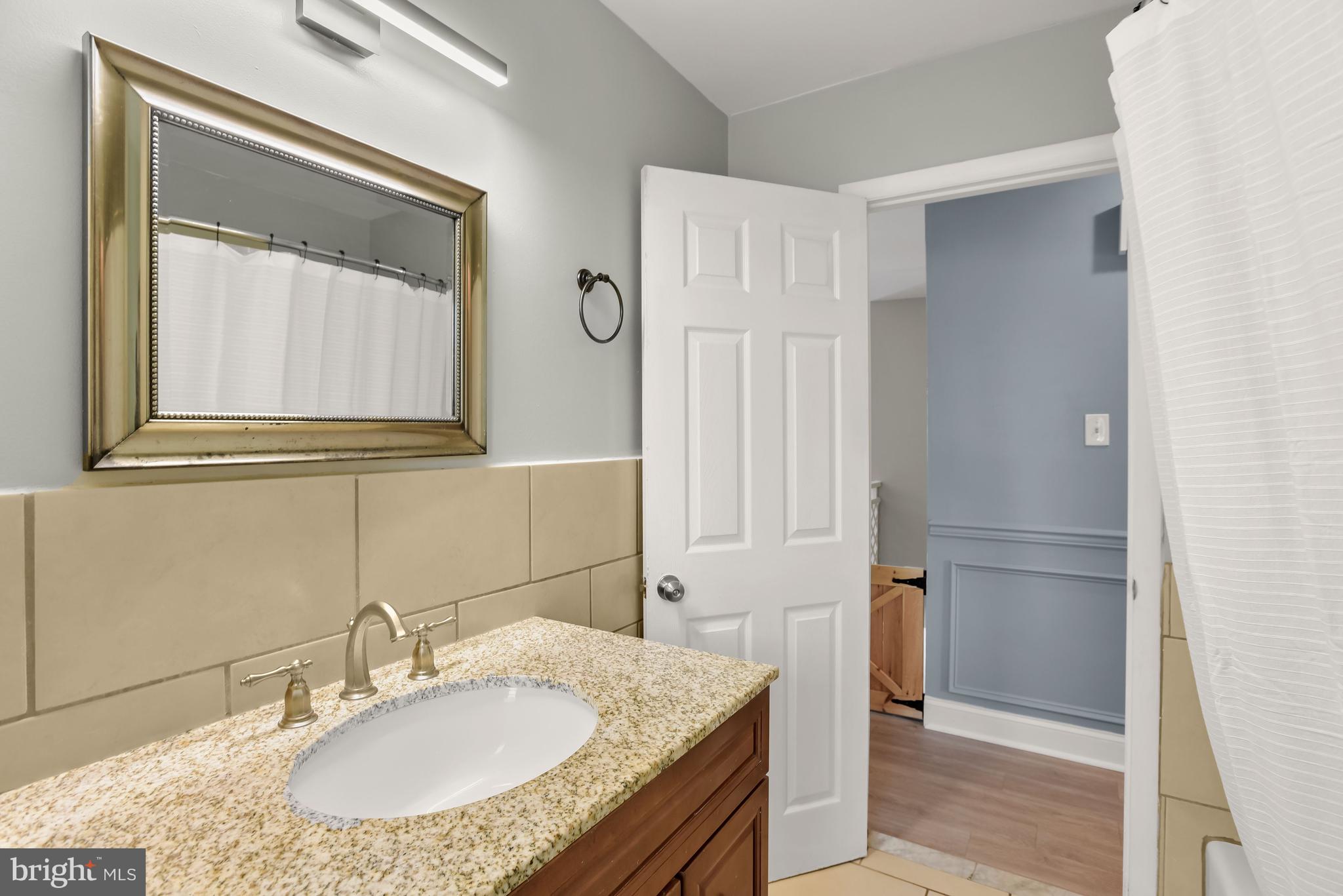 1323 Willow Spring Road Catonsville, MD 21228 - Photo 24 of 45 Hall Bath