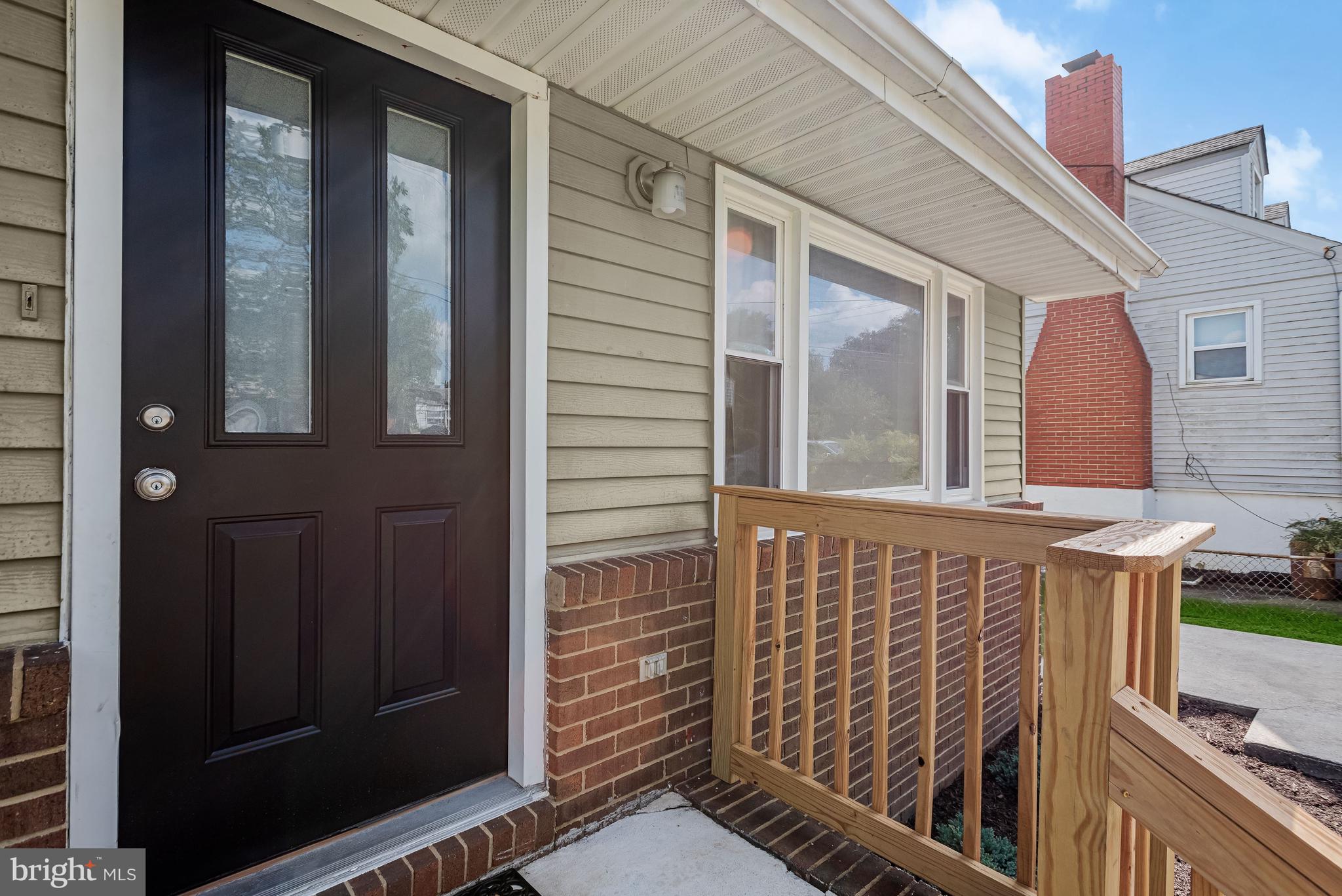 1323 Willow Spring Road Catonsville, MD 21228 - Photo 7 of 45 New front railing