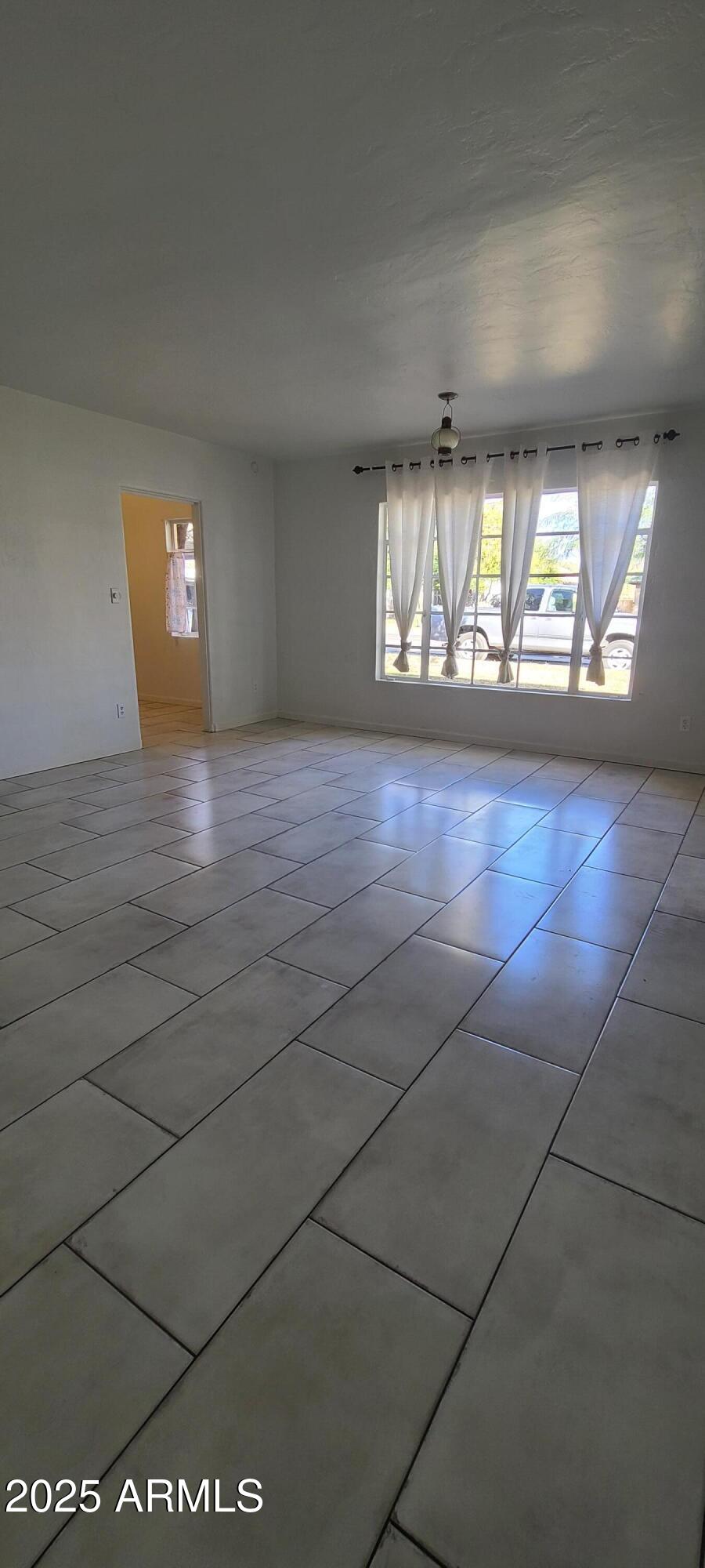 1234 South Farmer Avenue Tempe, AZ 85281 - Photo 31 of 47 a view of entryway