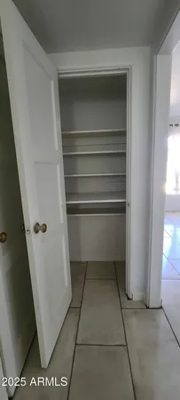 a view of utility room