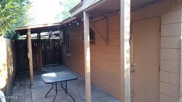 $949,995 | 1234 South Farmer Avenue, Tempe, AZ 85281