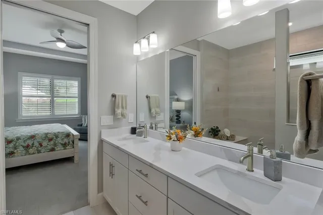 $1,059,000 | 9640 Everglades Boulevard North, Naples, FL 34120