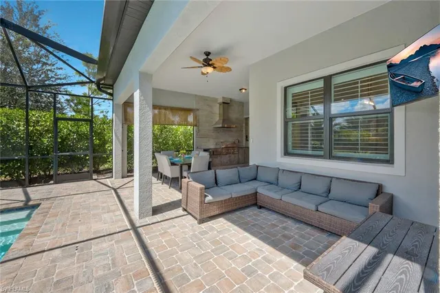 $1,059,000 | 9640 Everglades Boulevard North, Naples, FL 34120