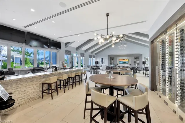 $1,059,000 | 9640 Everglades Boulevard North, Naples, FL 34120