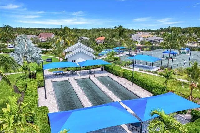 $1,059,000 | 9640 Everglades Boulevard North, Naples, FL 34120