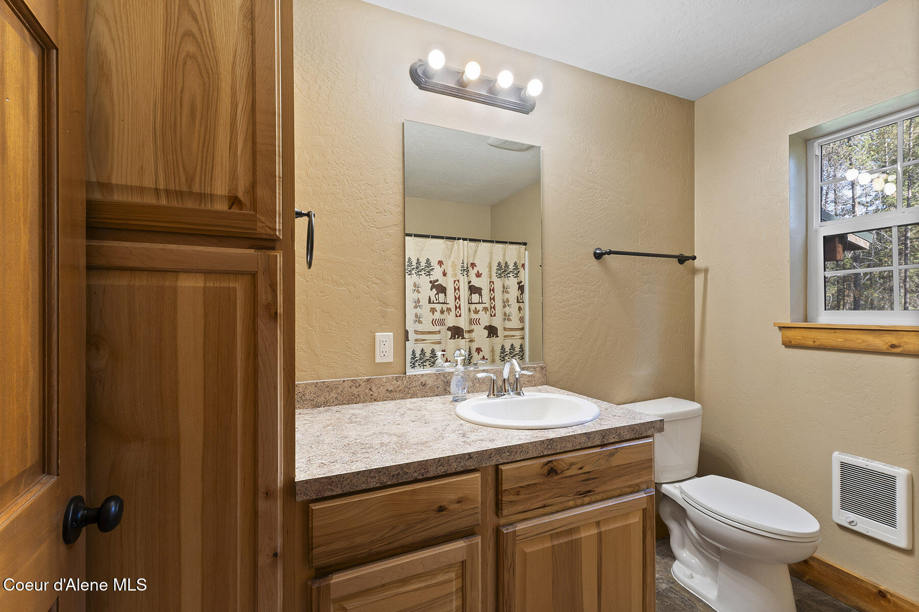 25779 North Rosemere Street Rathdrum, ID 83858 - Photo 14 of 54 25779-N-Rosemere-St-4445