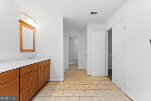 $1,250,000 | 11665 Gilman Lane, Herndon, VA 20170