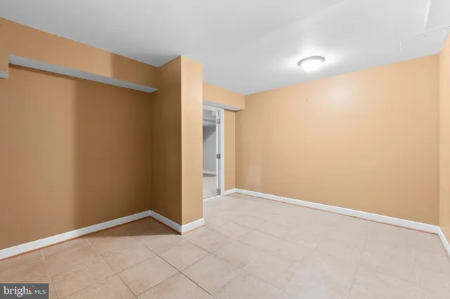 $1,250,000 | 11665 Gilman Lane, Herndon, VA 20170