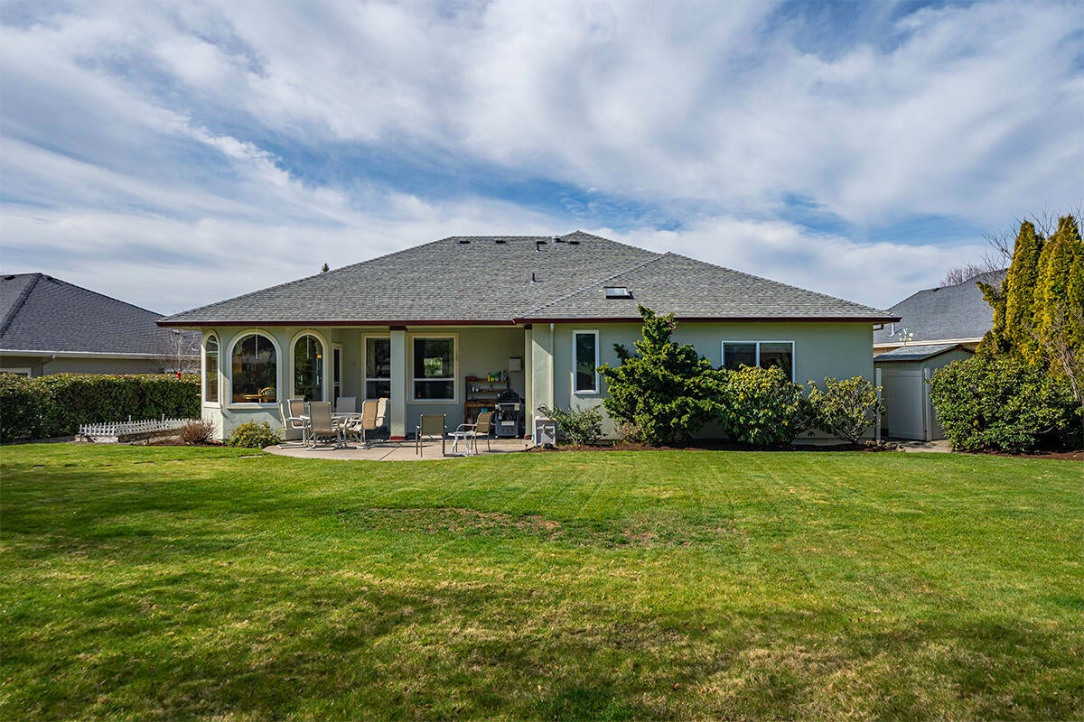 137 Keystone Way Eagle Point, OR 97524 - Photo 20 of 25 20