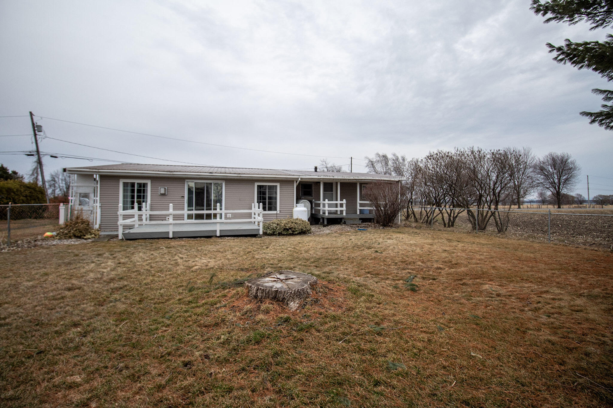 2407 Lake Shore Road Champlain, NY 12921 - Photo 4 of 42 24