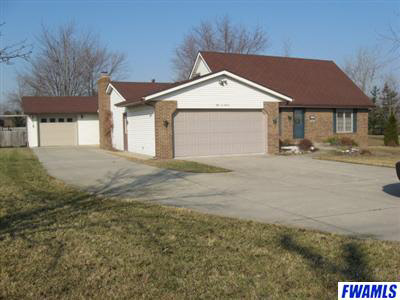 5611 Kroemer Road Fort Wayne, IN 46818 - Photo 1 of 5
