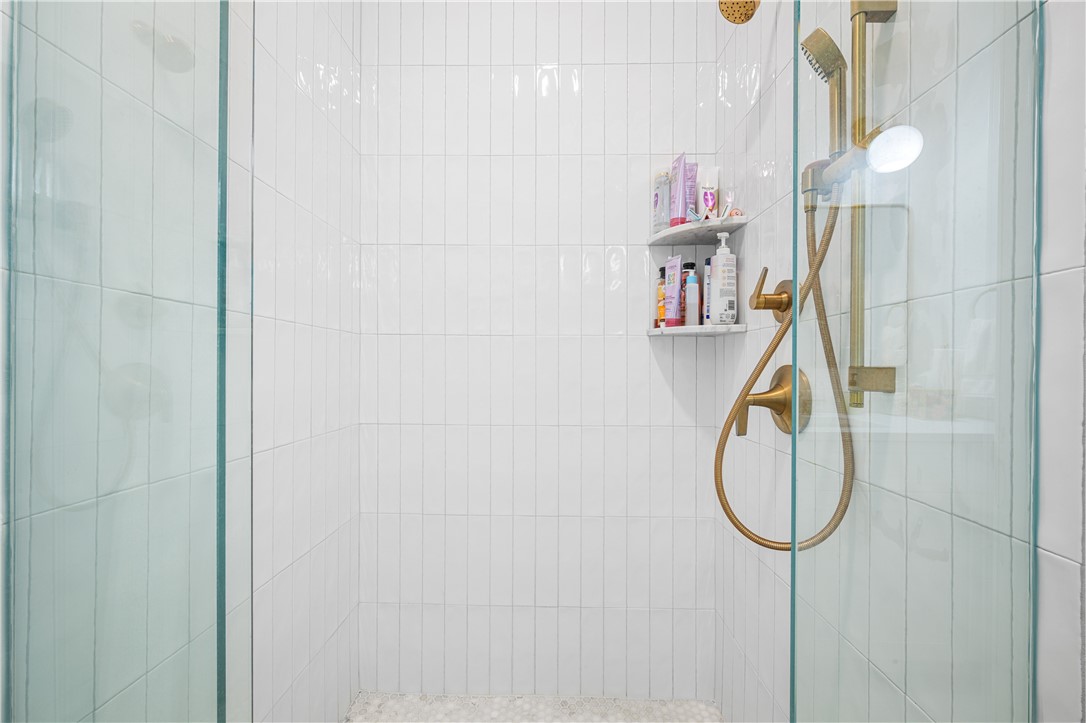 6 Boiling Spring Avenue Westerly, RI 02891 - Photo 24 of 32