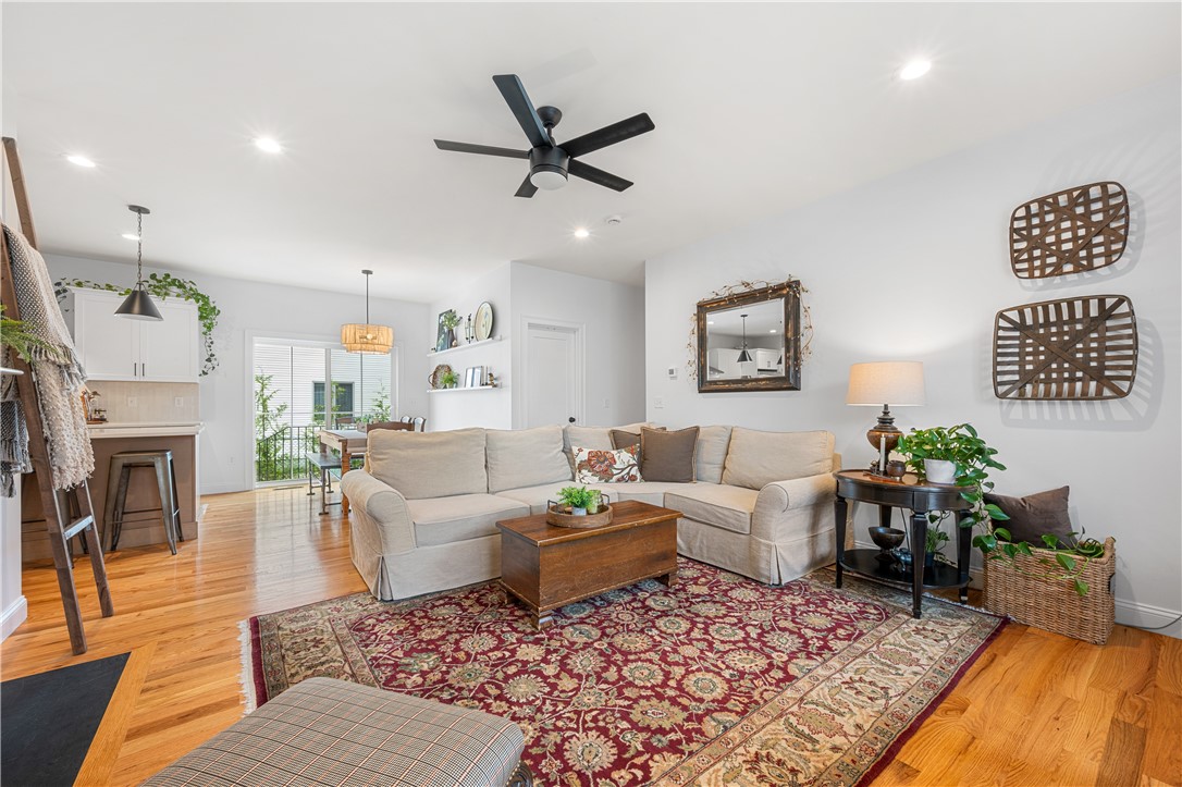 6 Boiling Spring Avenue Westerly, RI 02891 - Photo 4 of 32