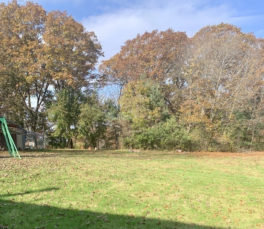 17 Everett Street Sherborn, MA 01770 - Photo 17 of 20 a view of outdoor space with garden