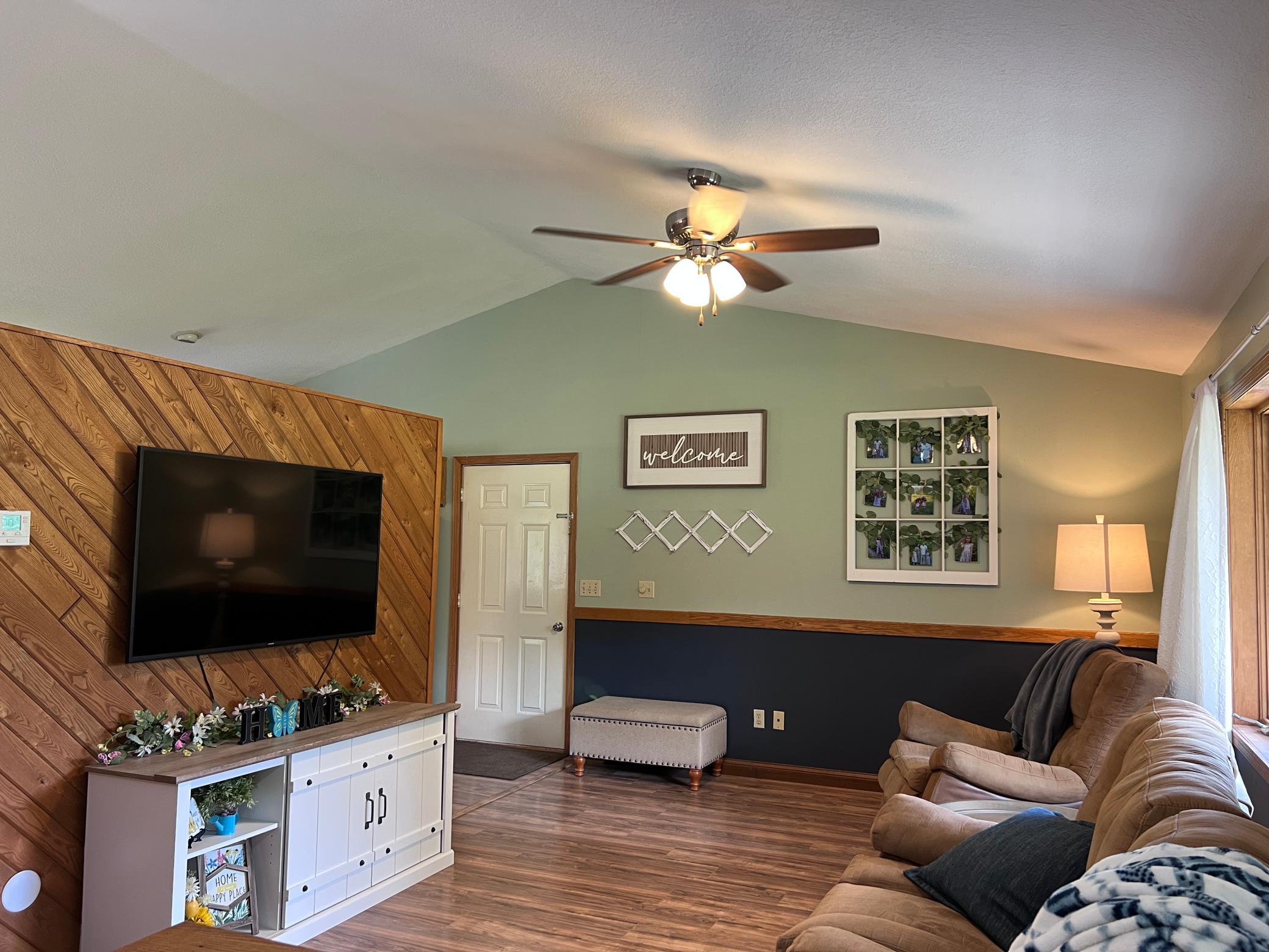 801 North Jefferson Avenue Sebeka, MN 56477 - Photo 11 of 38