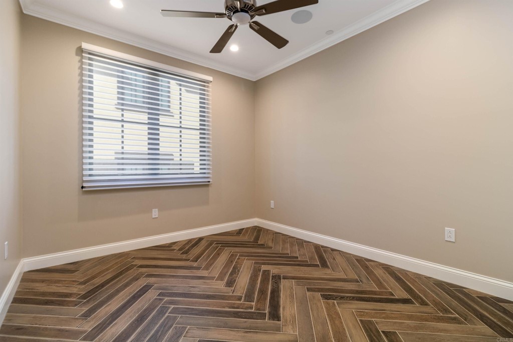 728 Silver Street La Jolla, CA 92037 - Photo 18 of 44 a view of a livingroom with a workspace