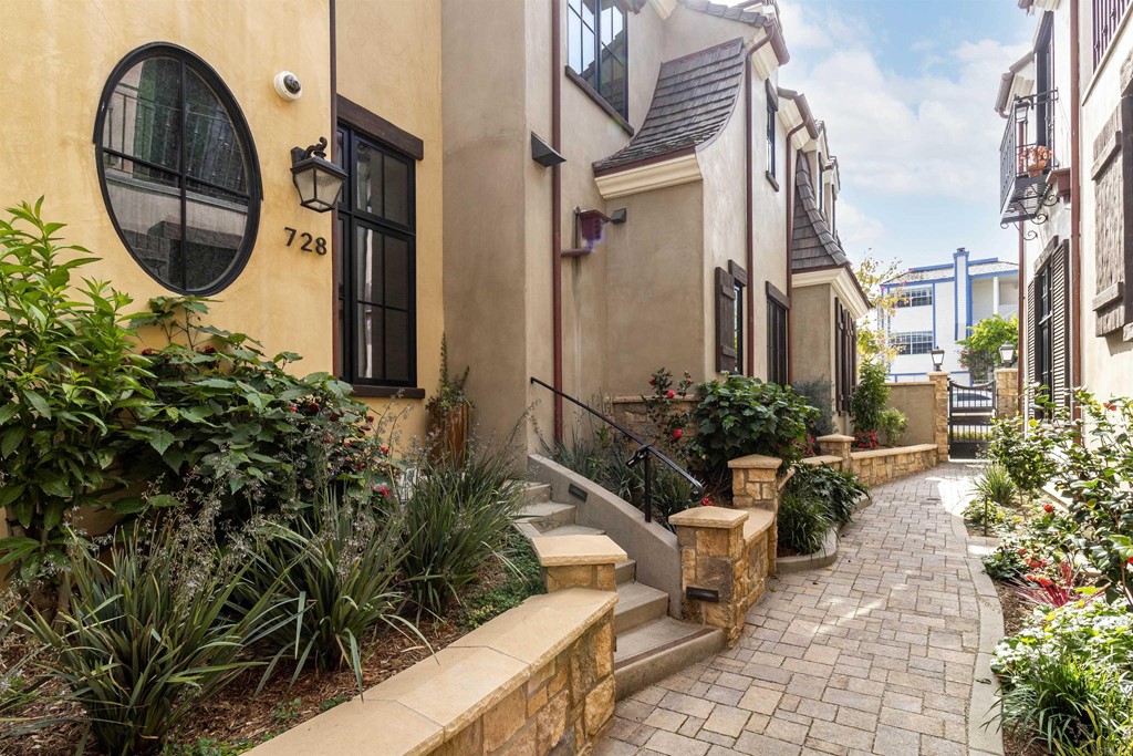 728 Silver Street La Jolla, CA 92037 - Photo 33 of 44 a front view of a house with garden