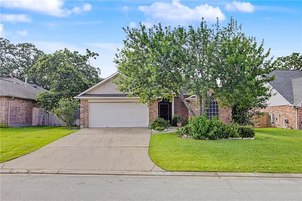 $2,100 | 3118 Pleasant Grove Drive, College Station, TX 77845