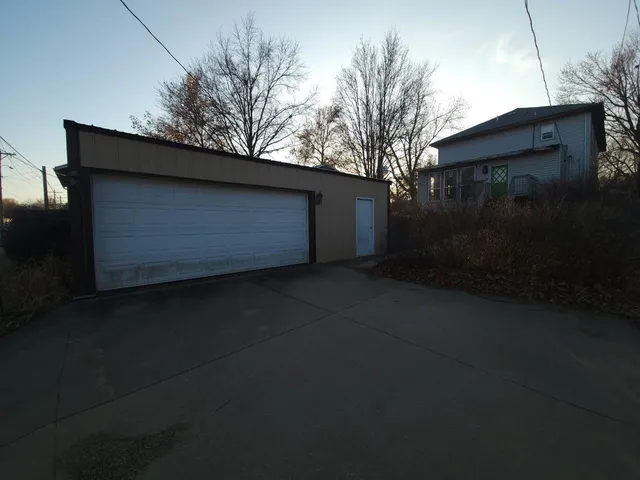 $105,000 | 108 North C Street, Arkansas City, KS 67005