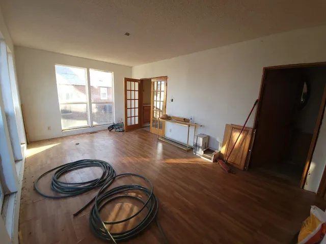 $105,000 | 108 North C Street, Arkansas City, KS 67005