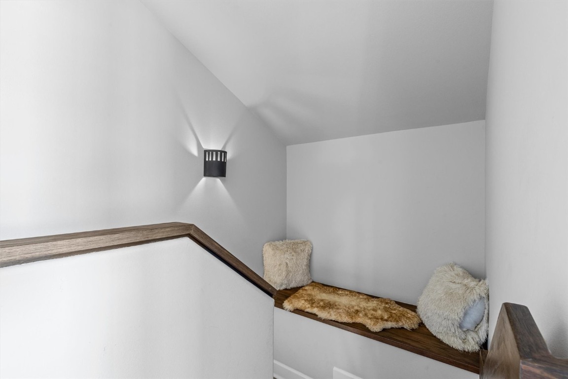 1724 Ski Time Square Drive, Unit R6 Steamboat Springs, CO 80487 - Photo 23 of 39 a bedroom with a bed and a window in it