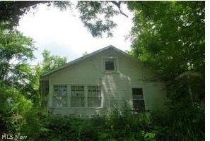 5249 Roxbury Road Stockport, OH 43787 - Photo 4 of 13