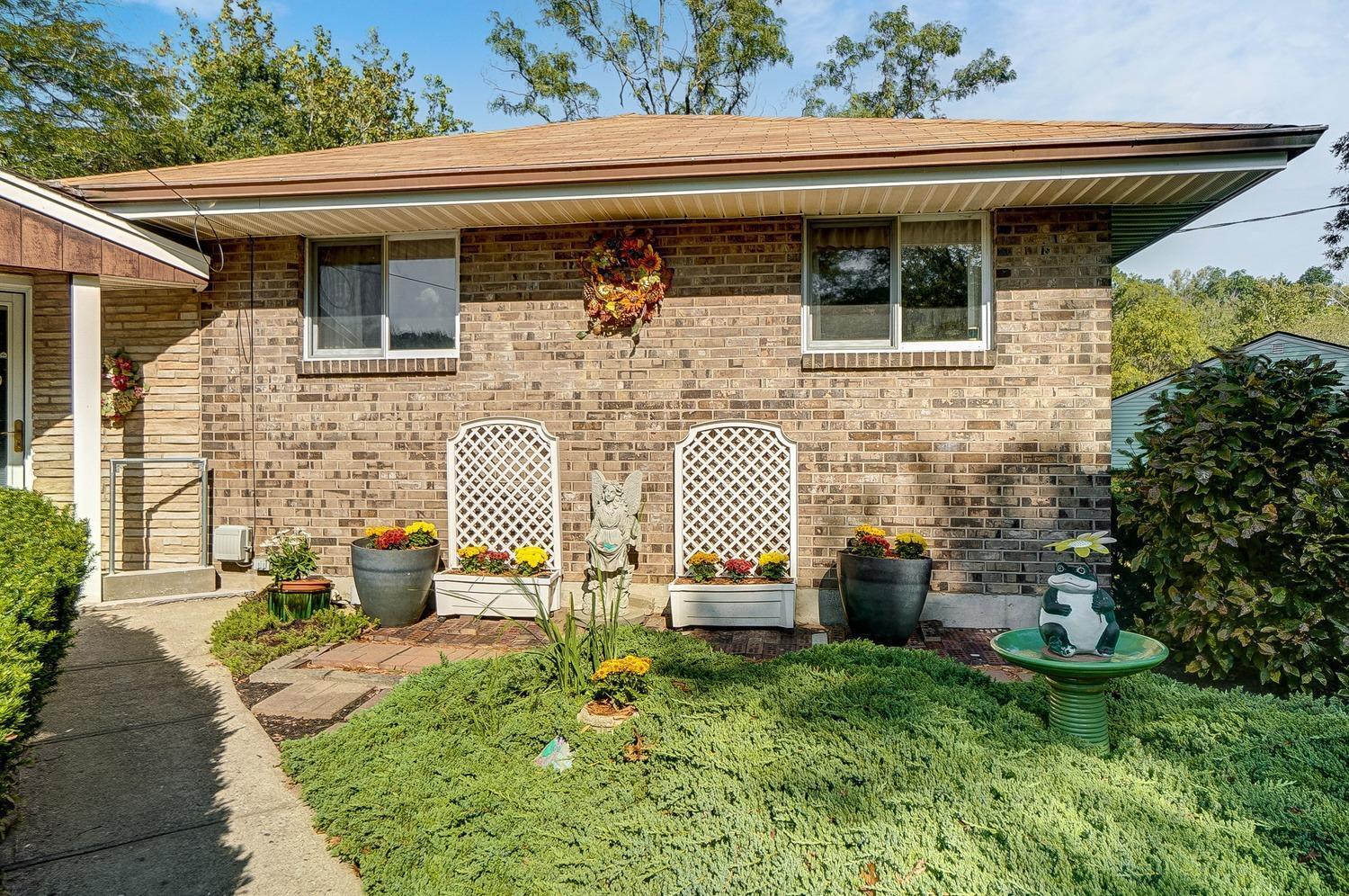 6005 Sheed Road Cincinnati, OH 45247 - Photo 4 of 46