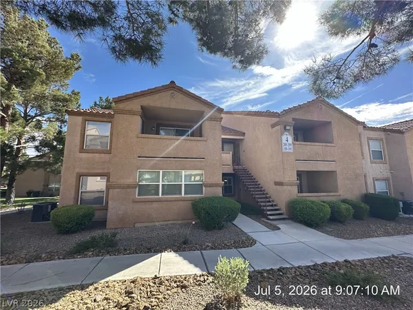 $1,225 | 1150 North Buffalo Drive, Unit 1090, Las Vegas, NV 89128