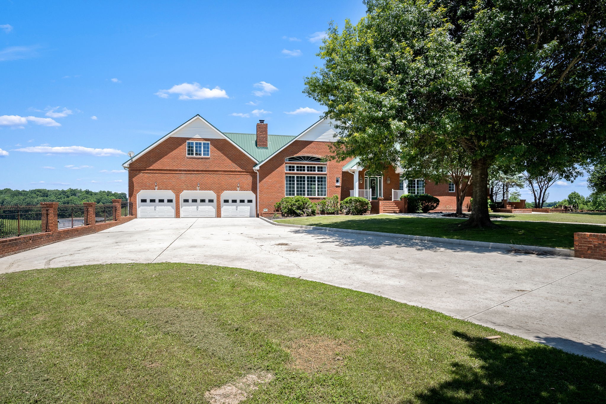 499 Mt Herman Road Shelbyville, TN 37160 - Photo 1 of 100