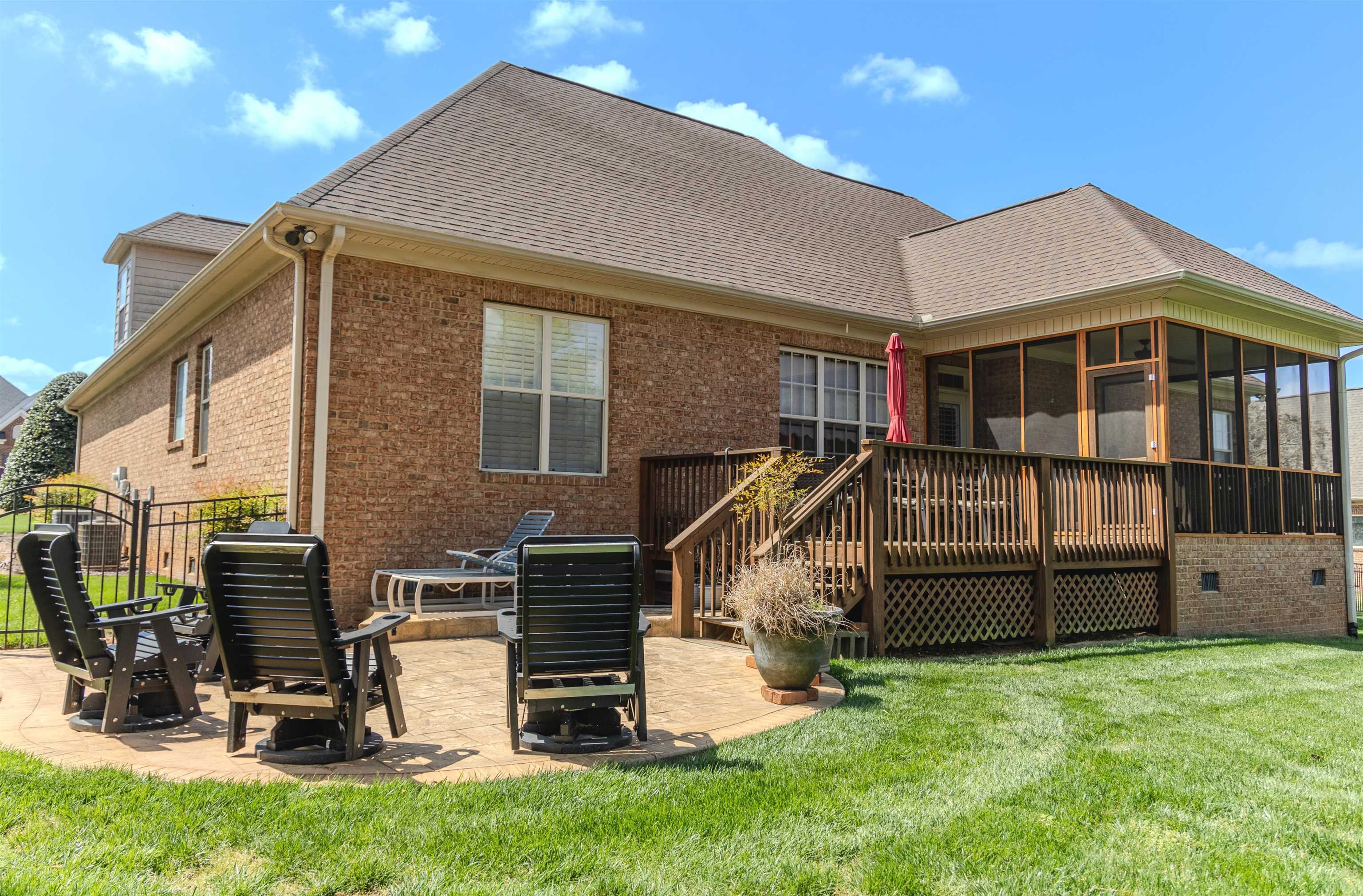 112 Conamara Lane Woodruff, SC 29388 - Photo 3 of 33