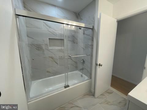 3433 Gregg Road Brookeville, MD 20833 - Photo 31 of 69 Hall Bath with Tub