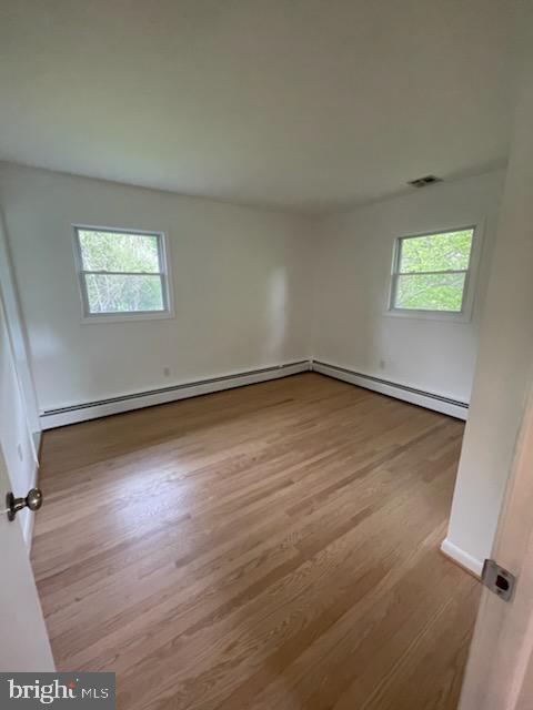 3433 Gregg Road Brookeville, MD 20833 - Photo 32 of 69 Ensuite Primary Bedroom