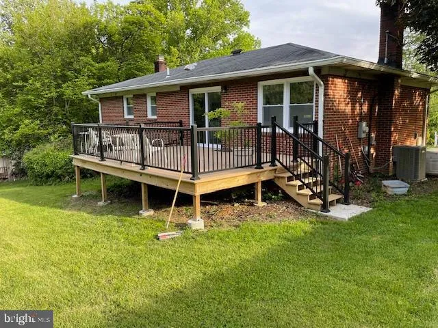 $689,990 | 3433 Gregg Road, Brookeville, MD 20833