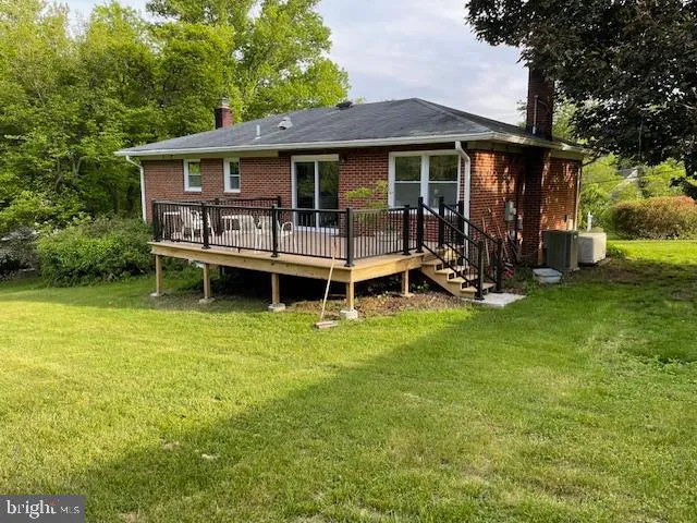 $689,990 | 3433 Gregg Road, Brookeville, MD 20833