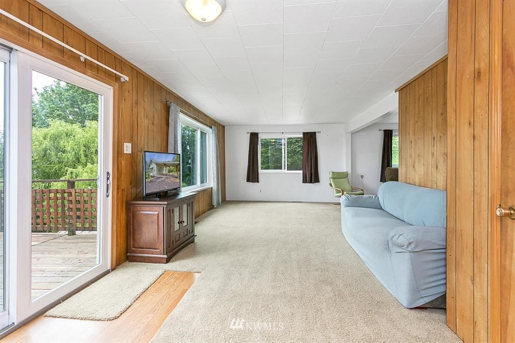 7818 Larimer Road Everett, WA 98208 - Photo 11 of 25 Gallery Image 11