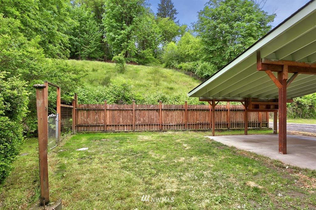 7818 Larimer Road Everett, WA 98208 - Photo 22 of 25 Gallery Image 22
