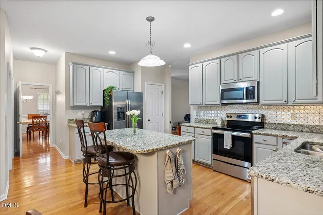 $729,000 | 2536 Gregmoor Court, Raleigh, NC 27614