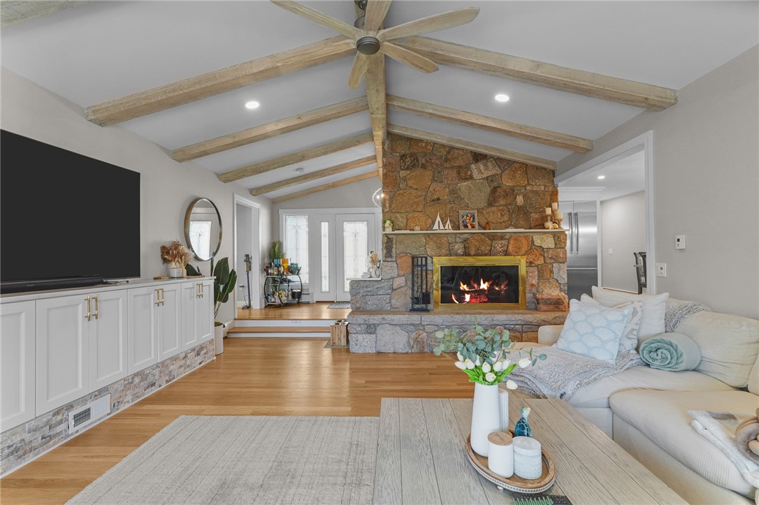 196 Stillwater Road Smithfield, RI 02917 - Photo 13 of 50