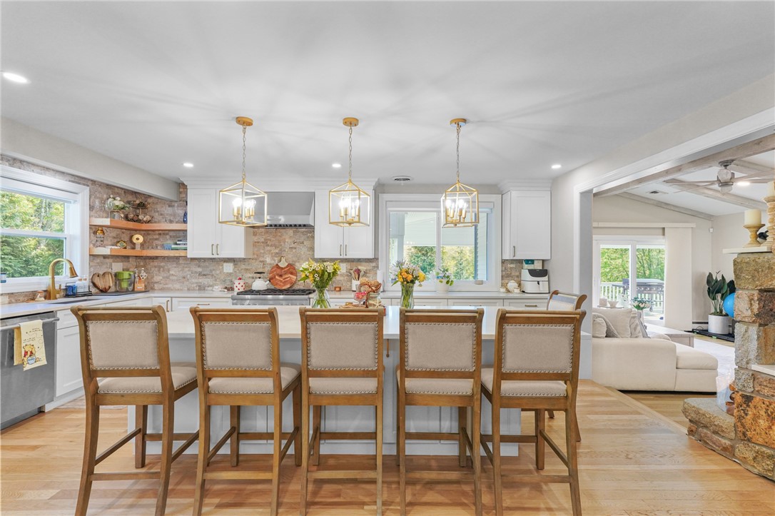 196 Stillwater Road Smithfield, RI 02917 - Photo 5 of 50