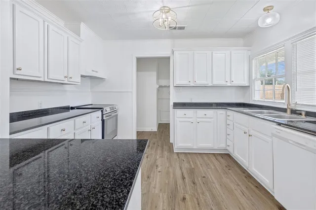 $215,000 | 1315 8th Street, Lake Charles, LA 70601