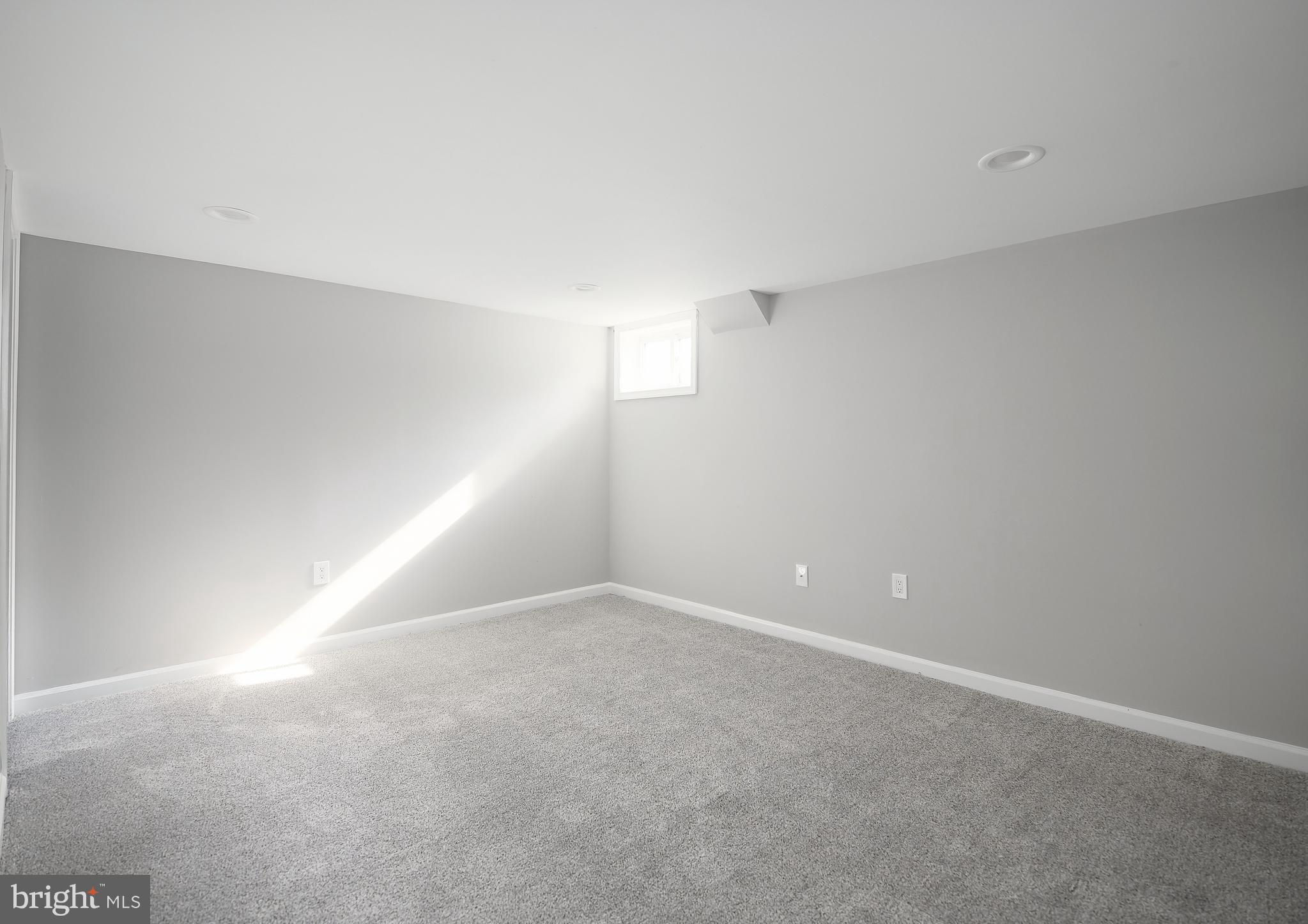 8106 Kavanagh Road Baltimore, MD 21222 - Photo 19 of 24 Multipurpose space-living, play, office, gym