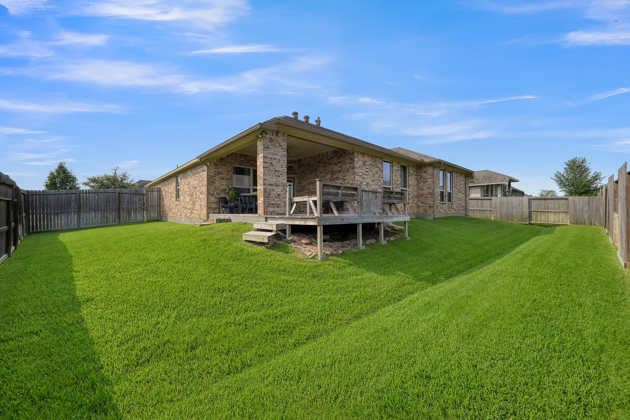 121 Dudley Road Montgomery, TX 77356 - Photo 34 of 36 Beautiful yard with NO maintenance!