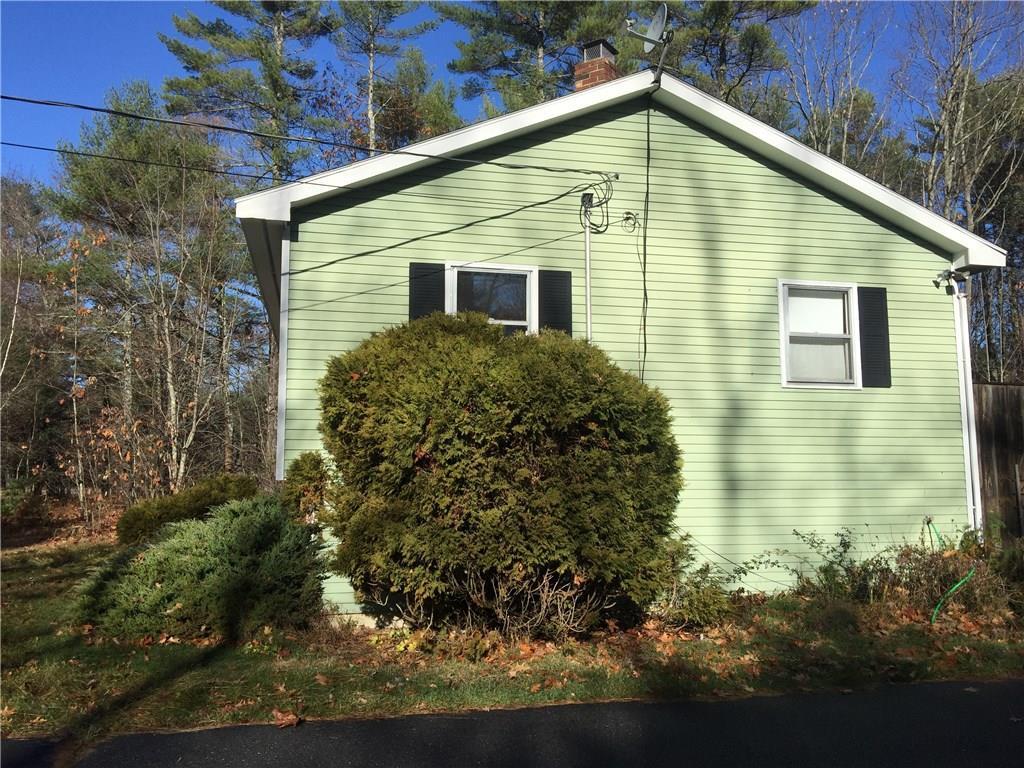 81 Manchester Road Steep Falls, ME 04085 - Photo 4 of 21 Photo