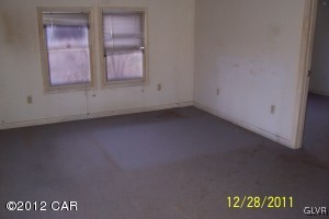 1479 Church Road Wind Gap, PA 18091 - Photo 14 of 18 walk thru bedroom
